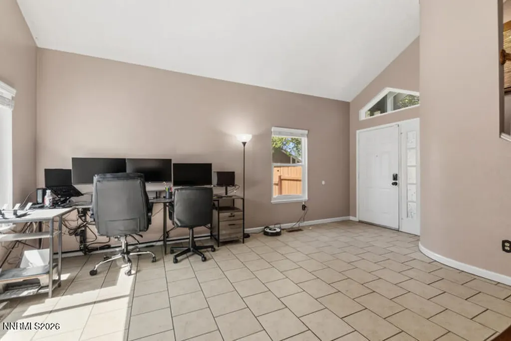 2716 Pajaro Reno NV 89502