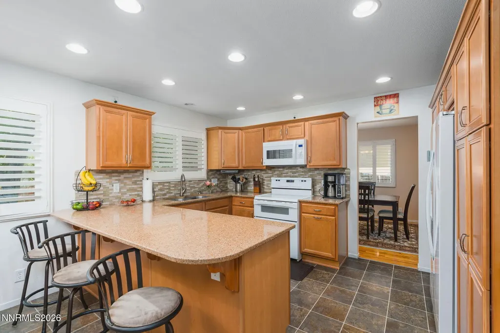 5885 Foxtail Reno NV 89502