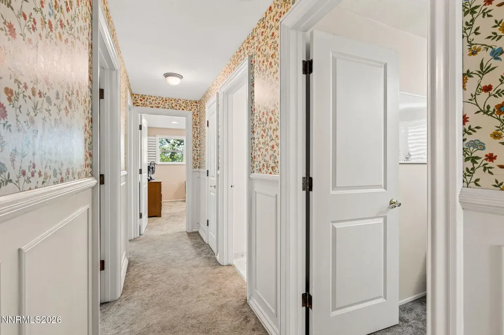 5885 Foxtail Reno NV 89502