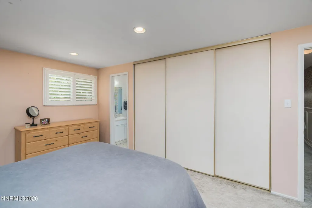 5885 Foxtail Reno NV 89502