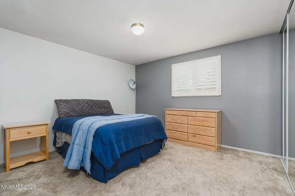 5885 Foxtail Reno NV 89502