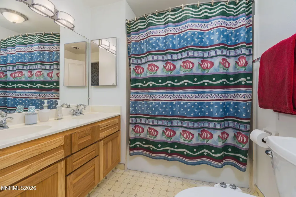 5885 Foxtail Reno NV 89502