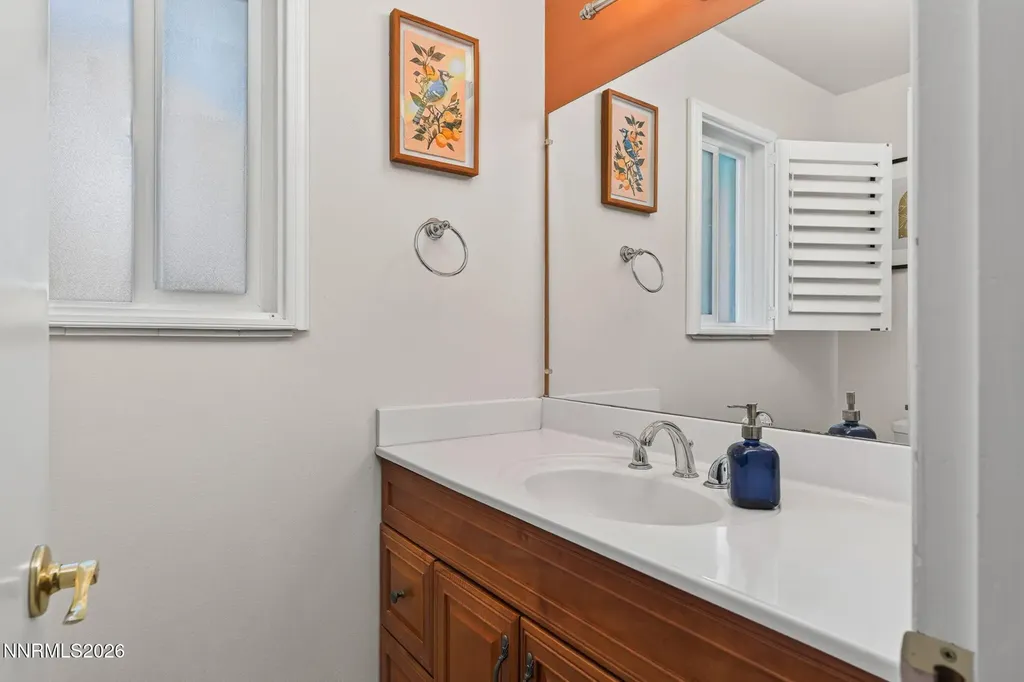 5885 Foxtail Reno NV 89502