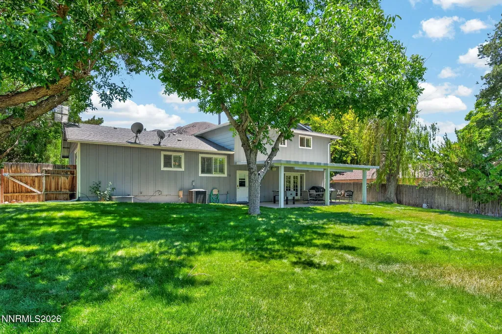 5885 Foxtail Reno NV 89502