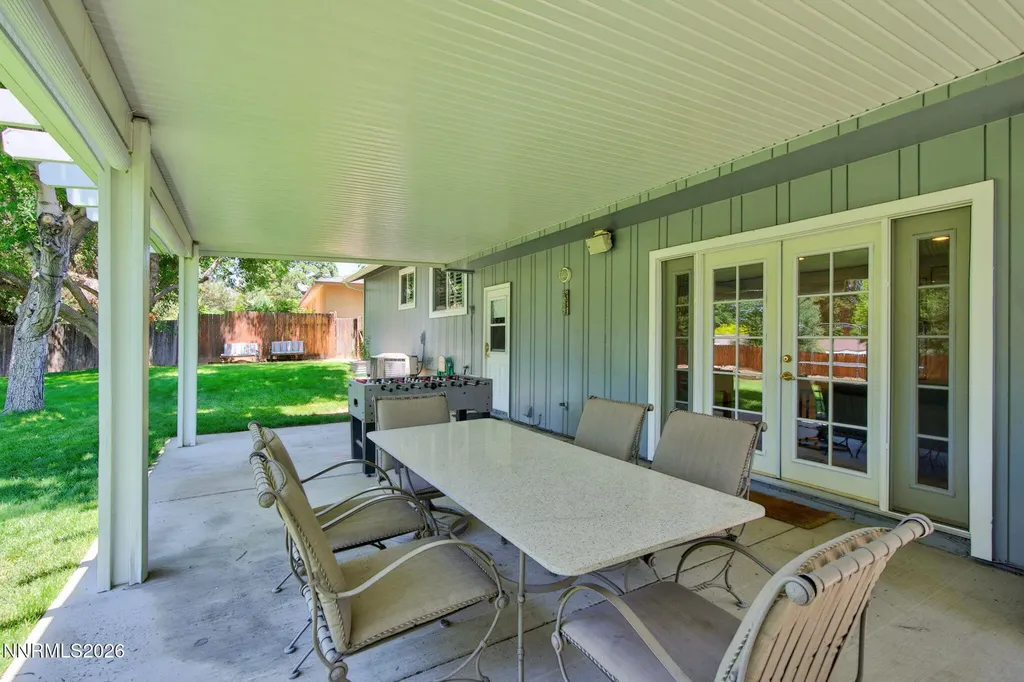 5885 Foxtail Reno NV 89502