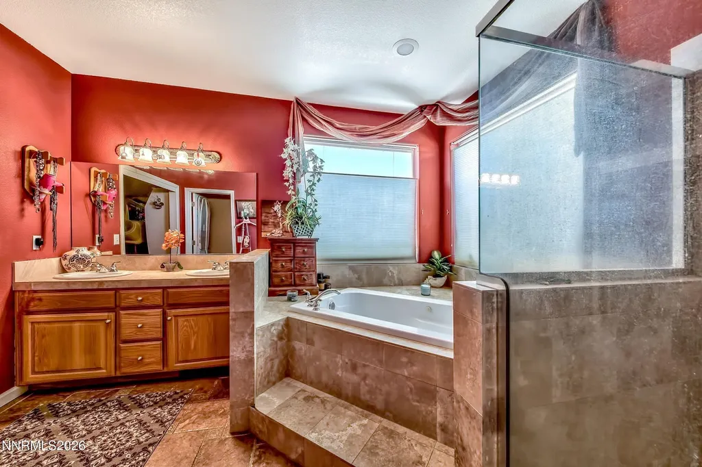 2827 Wade Minden NV 89423
