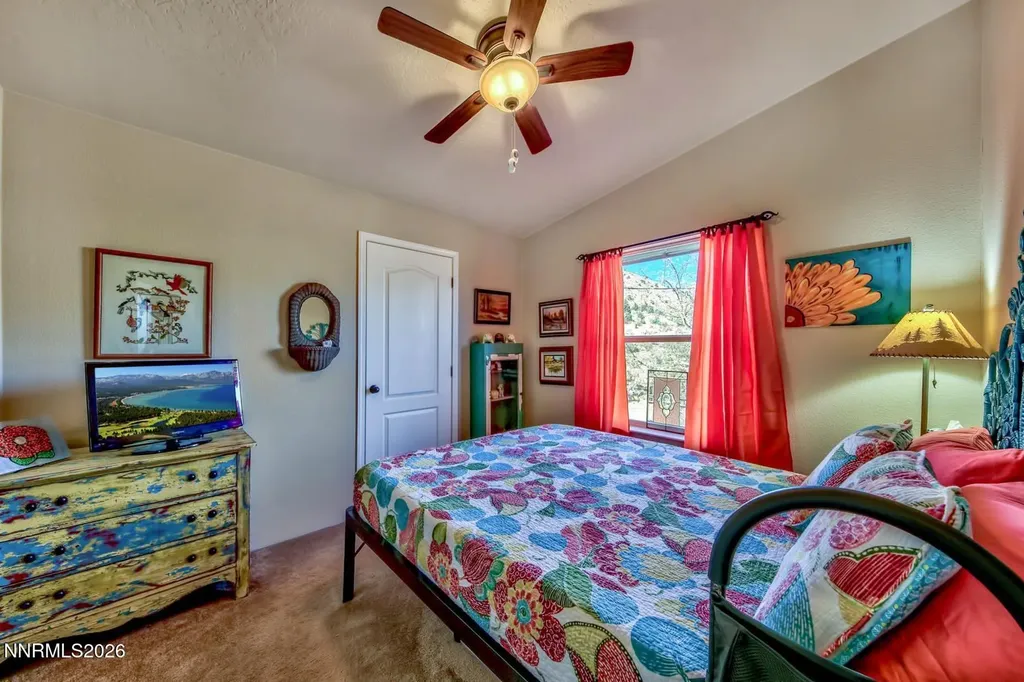 2827 Wade Minden NV 89423
