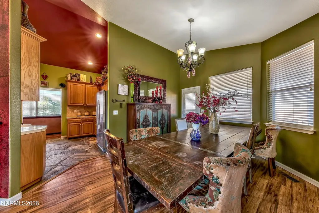 2827 Wade Minden NV 89423