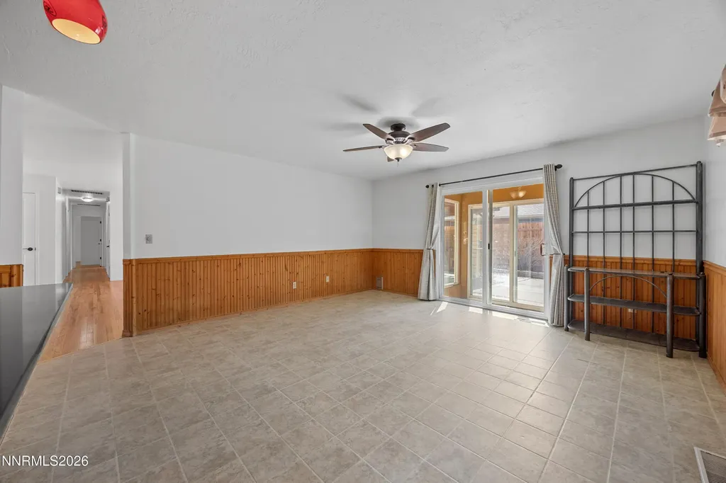 904 Saratoga Carson City NV 89703