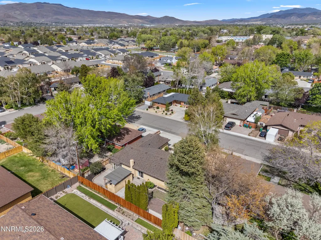 904 Saratoga Carson City NV 89703