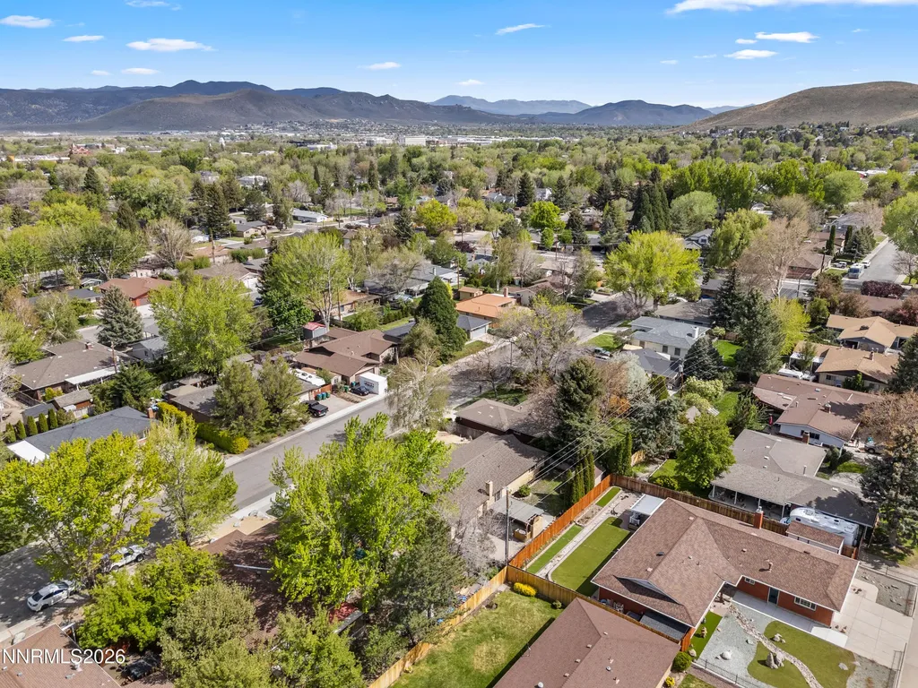 904 Saratoga Carson City NV 89703