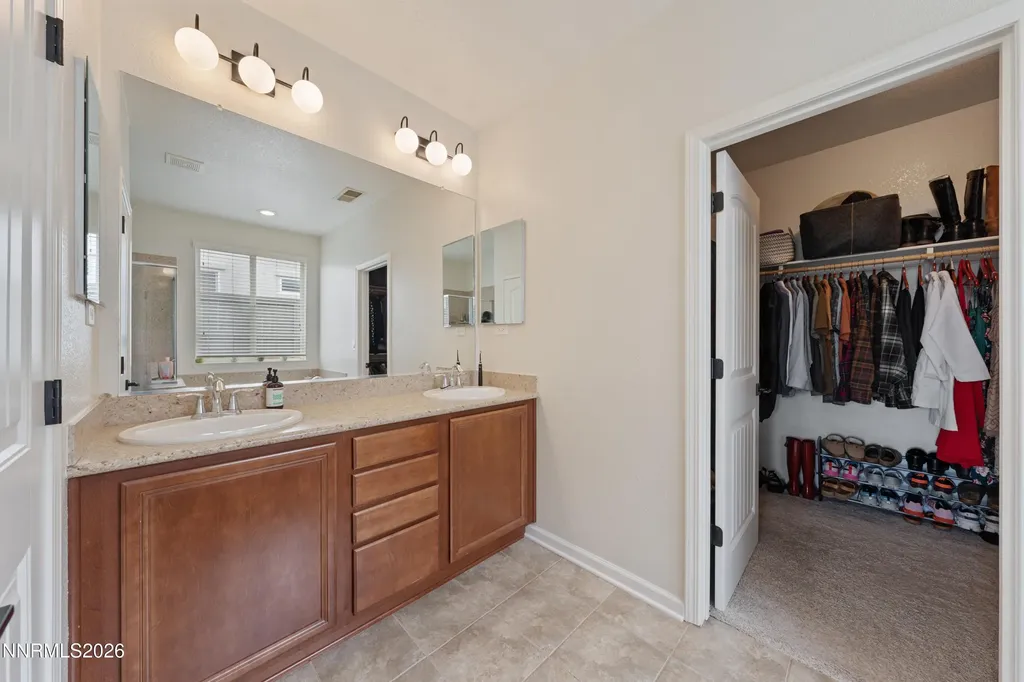 7845 Opal Bluff Reno NV 89506