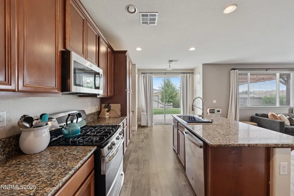 7845 Opal Bluff Reno NV 89506