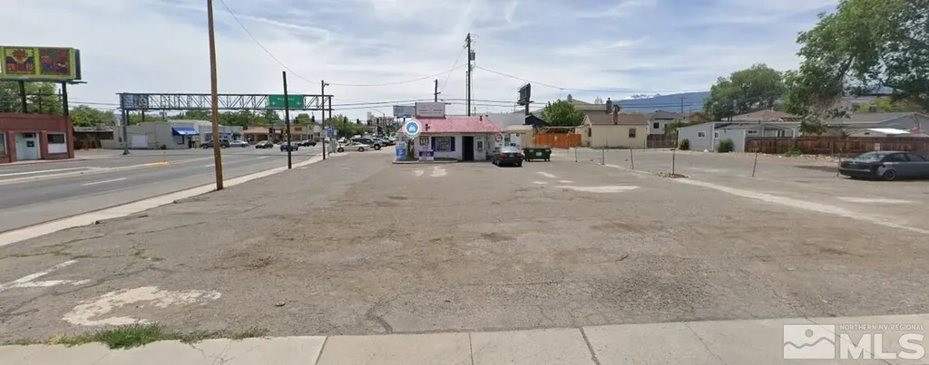 642 Kuenzli Reno NV 89502