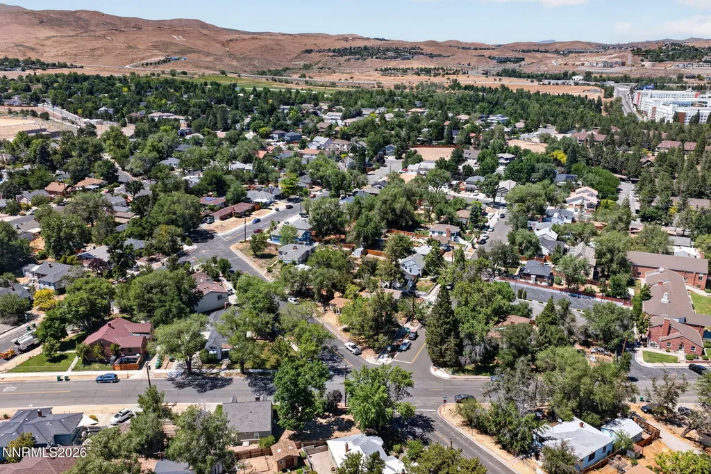 1301 Faland Reno NV 89503