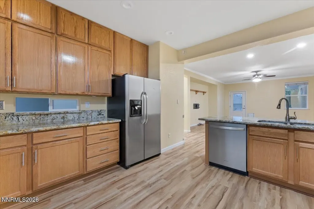 1351 Shadow Fernley NV 89408