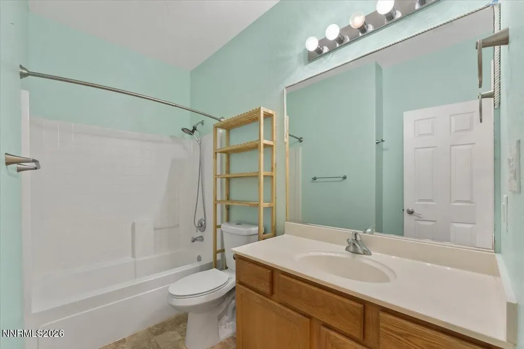 1351 Shadow Fernley NV 89408