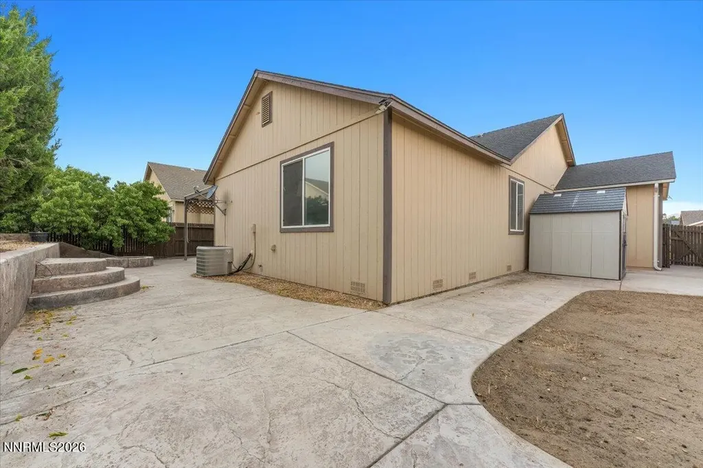 1351 Shadow Fernley NV 89408