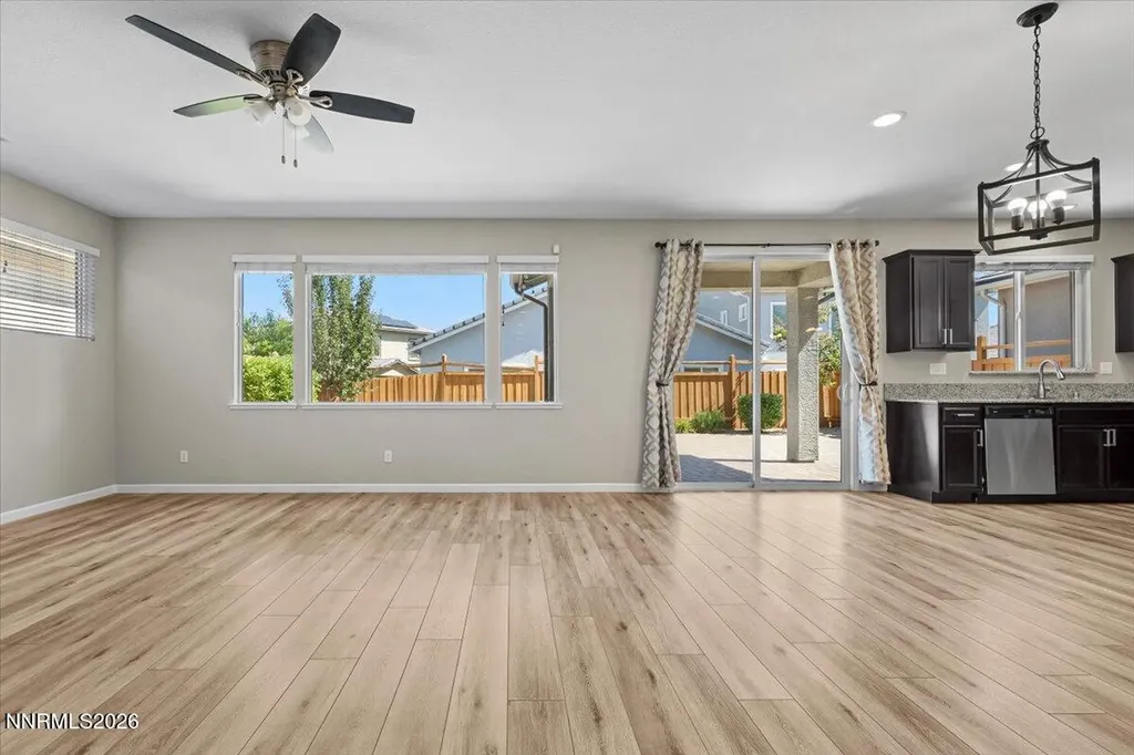 3038 Honey Arbor Sparks NV 89436