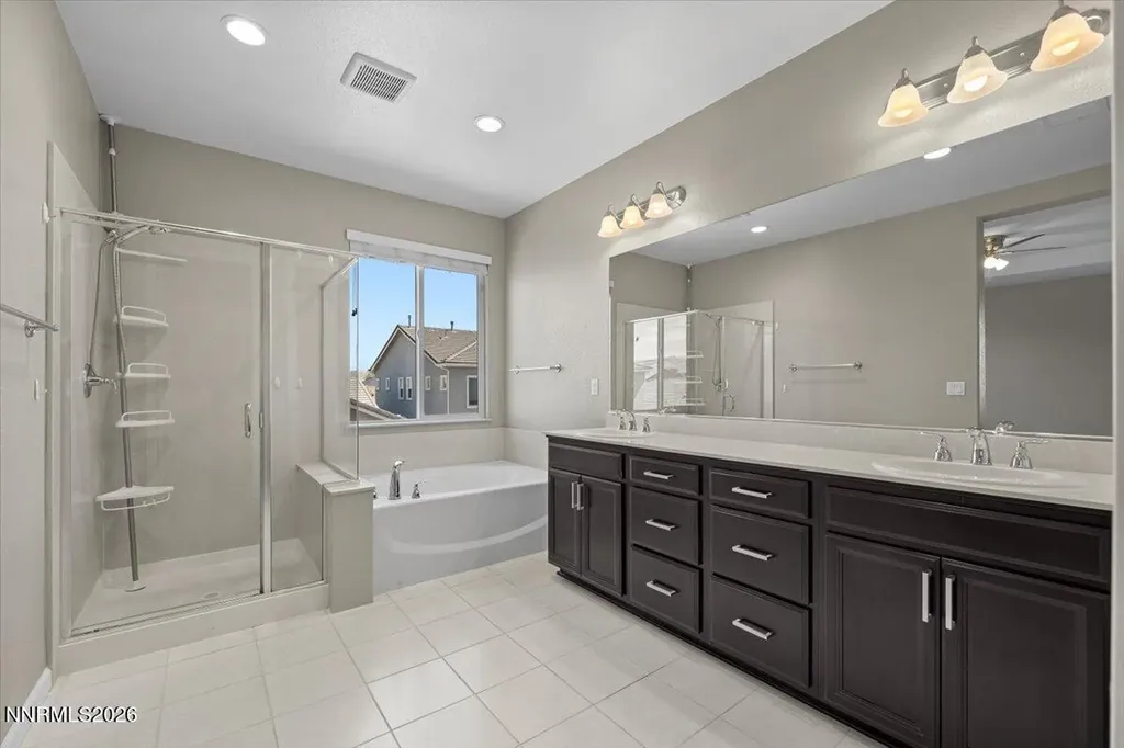 3038 Honey Arbor Sparks NV 89436
