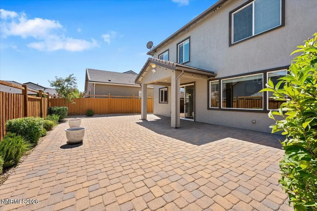 3038 Honey Arbor Sparks NV 89436