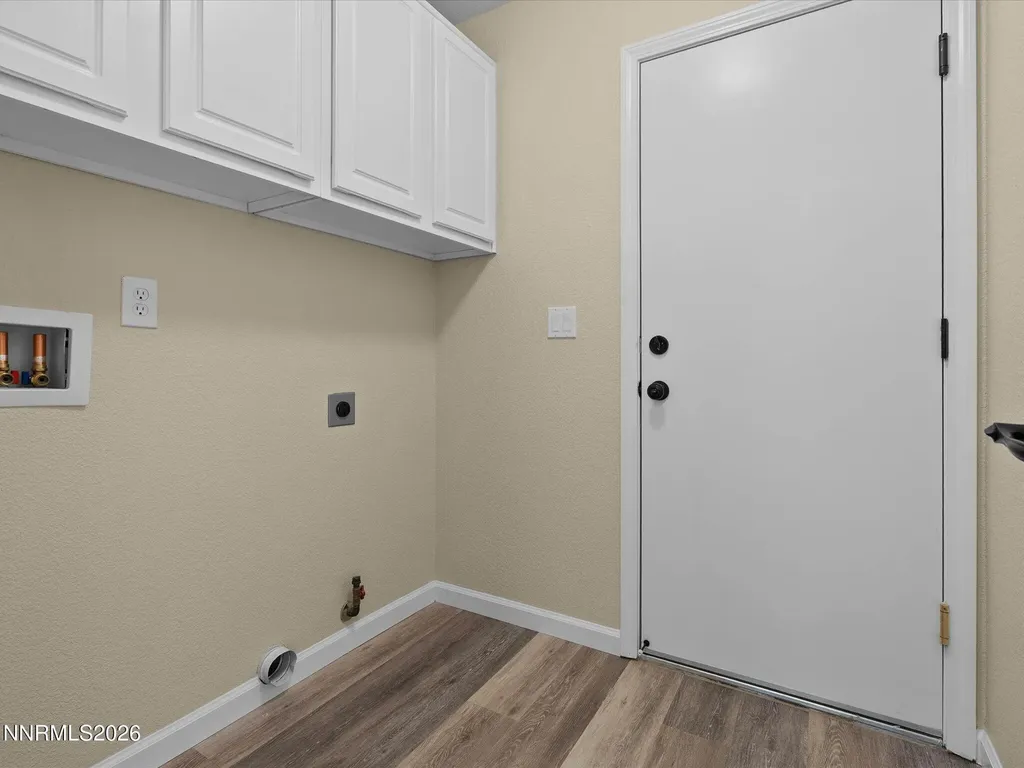 18327 Vineyard Reno NV 89508