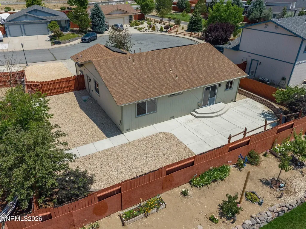 18327 Vineyard Reno NV 89508