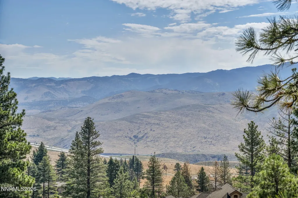 4690 Pinewild Reno NV 89511