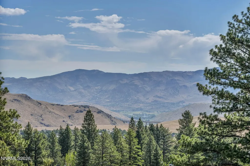 4690 Pinewild Reno NV 89511