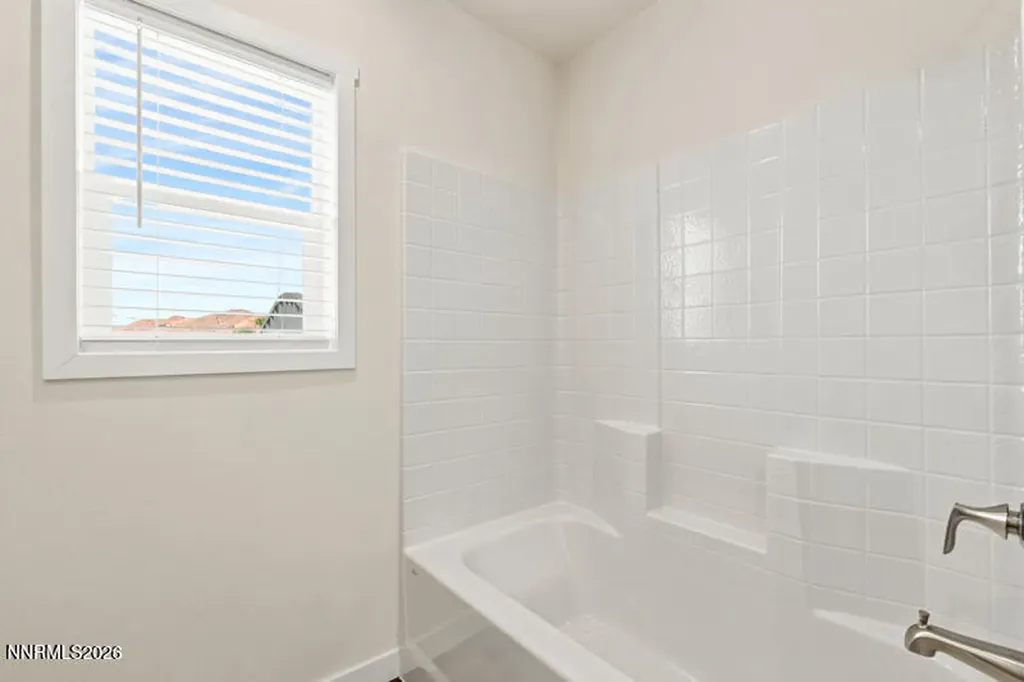 5425 Flora Sun Valley NV 89433
