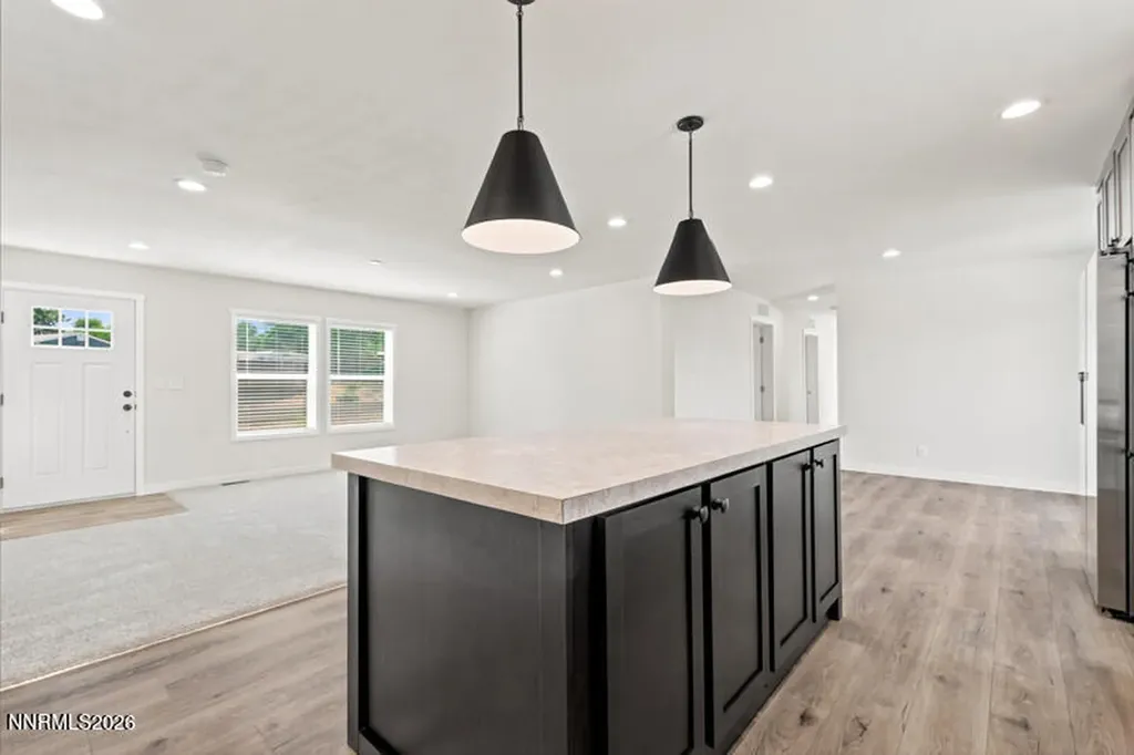 5425 Flora Sun Valley NV 89433
