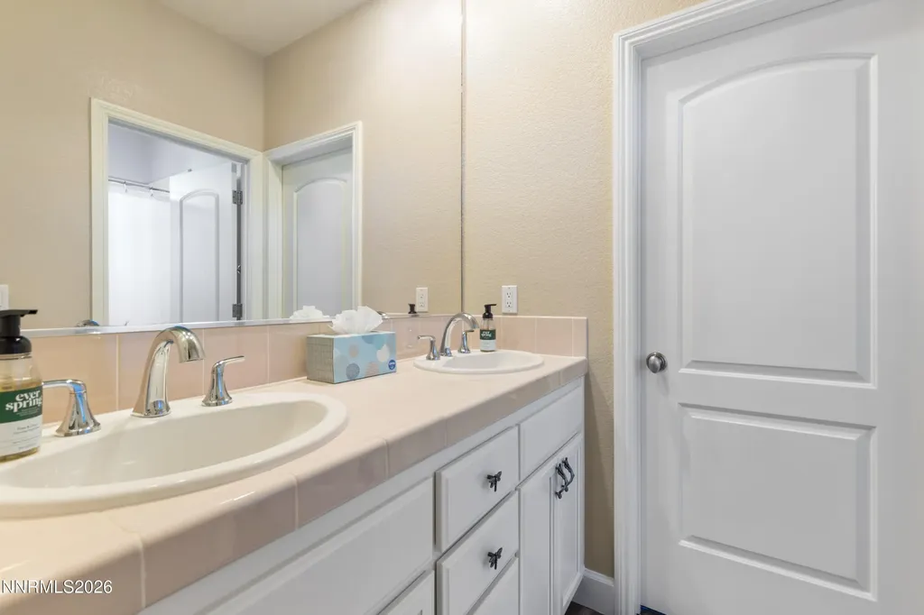 8260 Willow Ranch Reno NV 89523