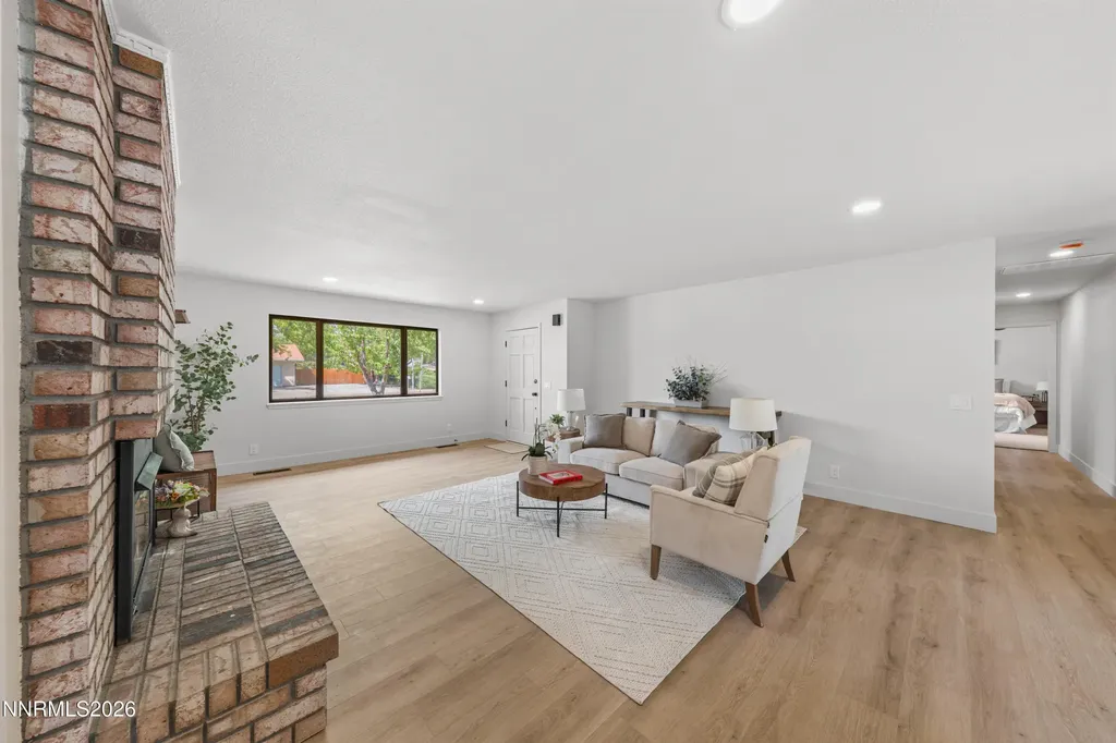 1670 Belarra Minden NV 89423