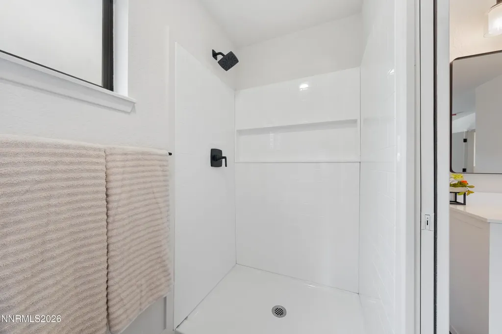 1670 Belarra Minden NV 89423