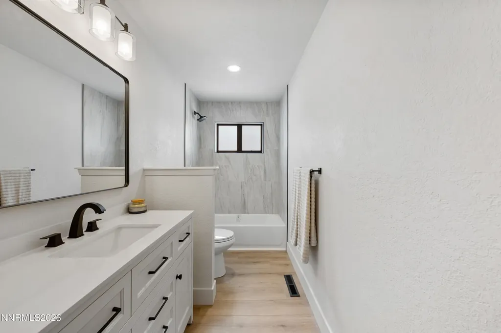 1670 Belarra Minden NV 89423
