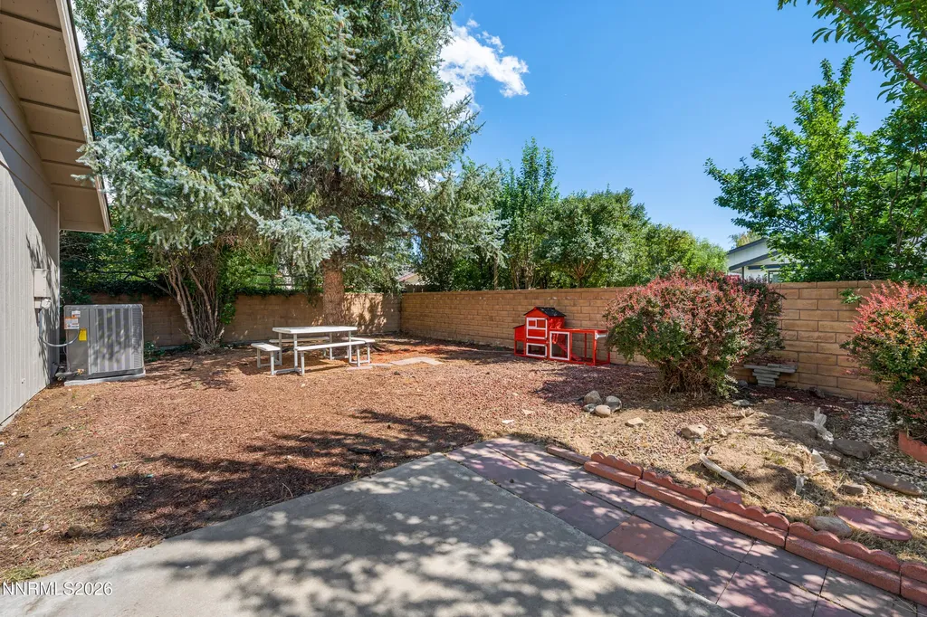 1670 Belarra Minden NV 89423