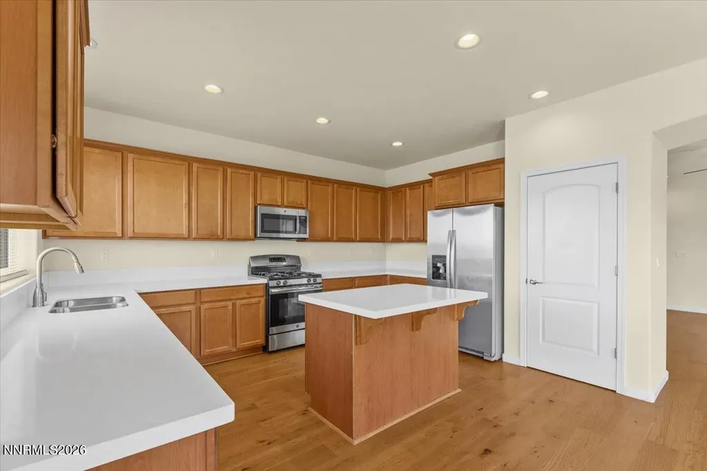 172 Walnut Fernley NV 89408
