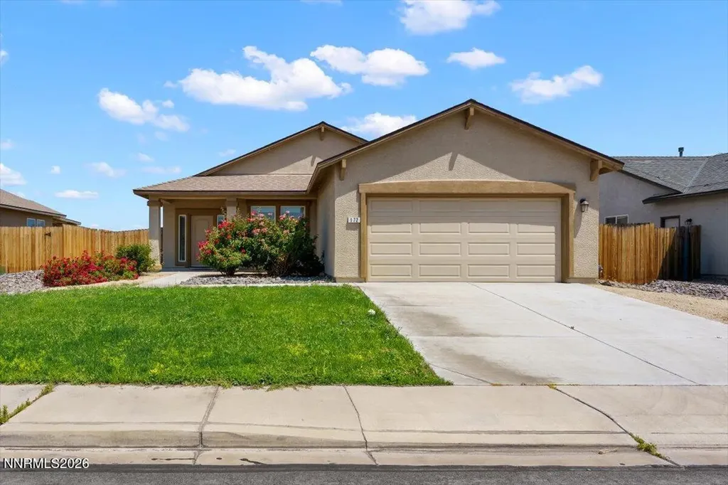 172 Walnut Fernley NV 89408