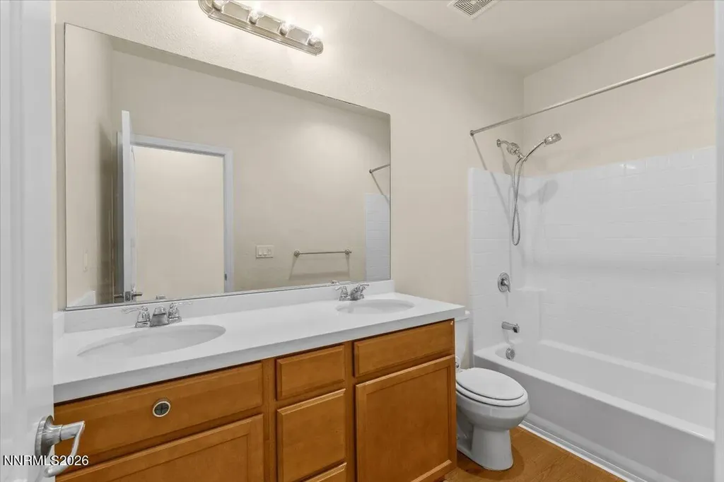 172 Walnut Fernley NV 89408