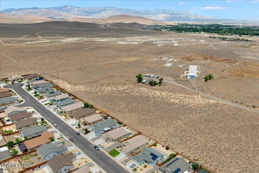 172 Walnut Fernley NV 89408