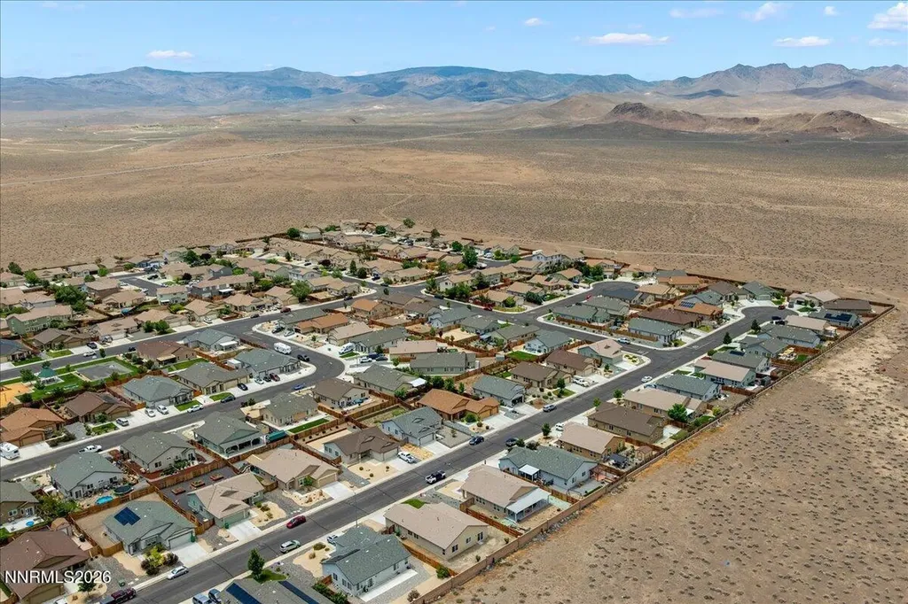 172 Walnut Fernley NV 89408