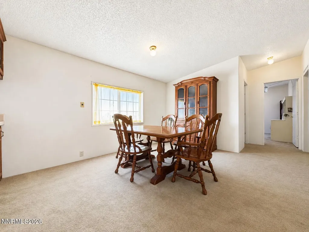5320 Paradise Ranchos Winnemucca NV 89445