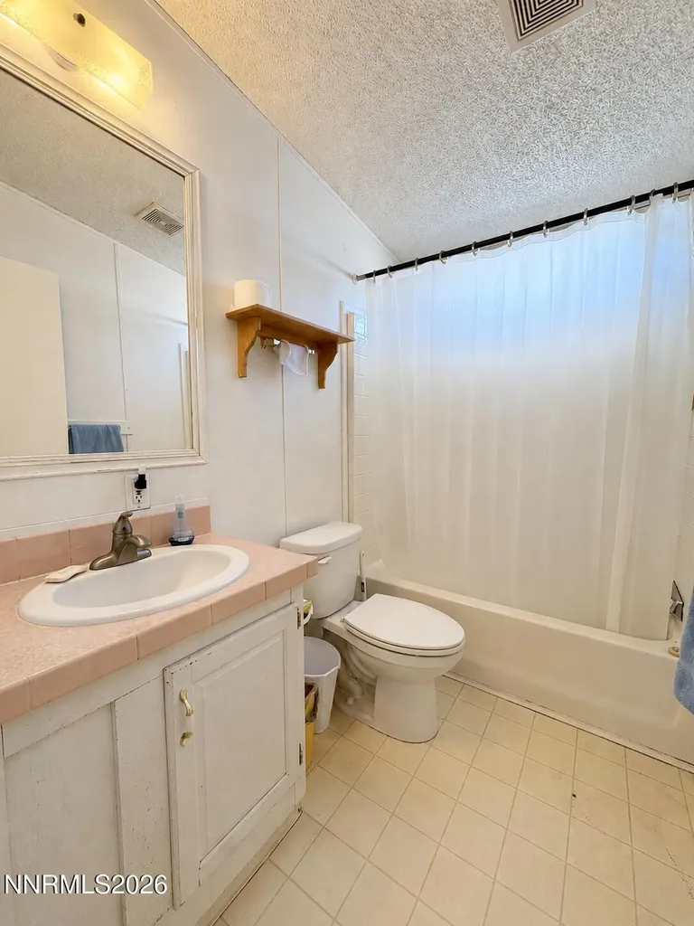 5320 Paradise Ranchos Winnemucca NV 89445