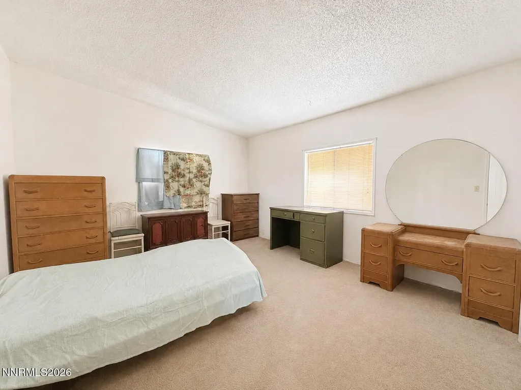 5320 Paradise Ranchos Winnemucca NV 89445