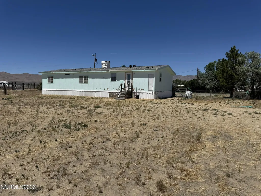 5320 Paradise Ranchos Winnemucca NV 89445