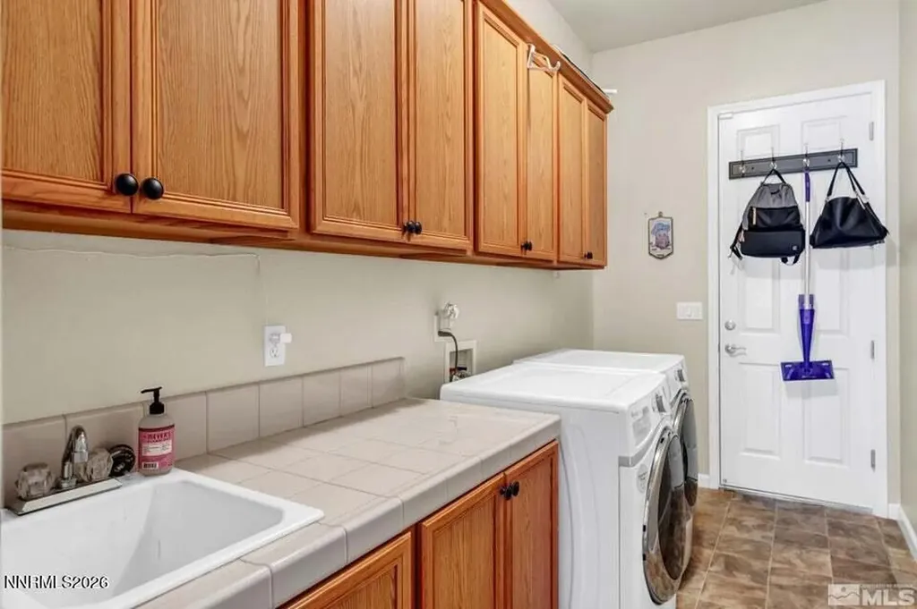 1646 Sunhaven Reno NV 89521