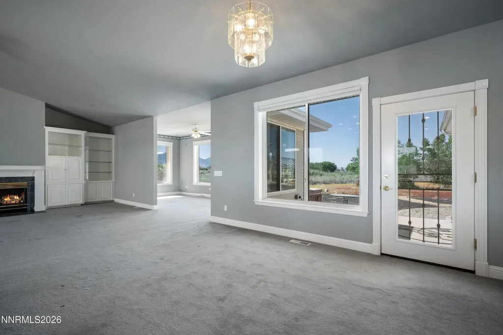 1618 Heron Cove Gardnerville NV 89410