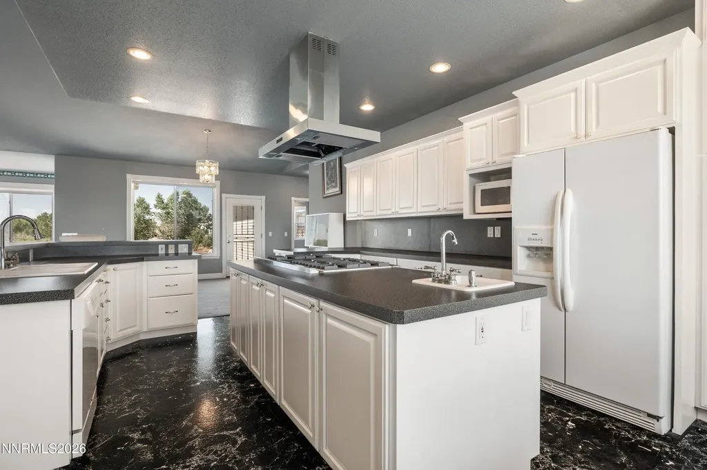 1618 Heron Cove Gardnerville NV 89410