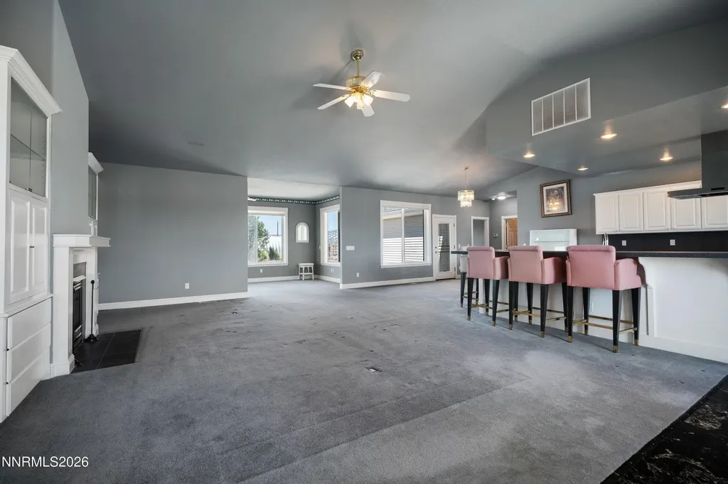 1618 Heron Cove Gardnerville NV 89410