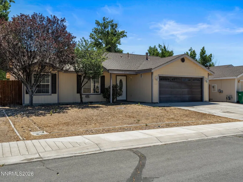 158 Rosecrest Fernley NV 89408